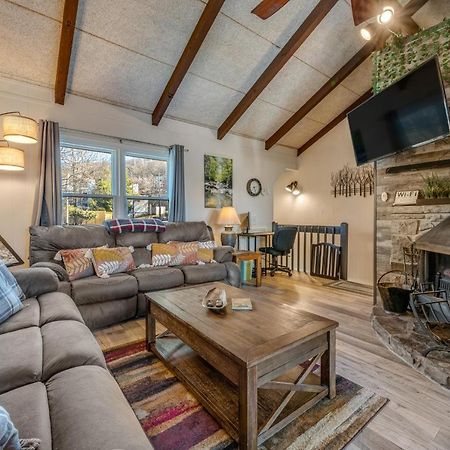 Bear'S Loft Apartment Бийч Маунтин Екстериор снимка